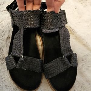 Kelsi Dagger Black Woven Sandals